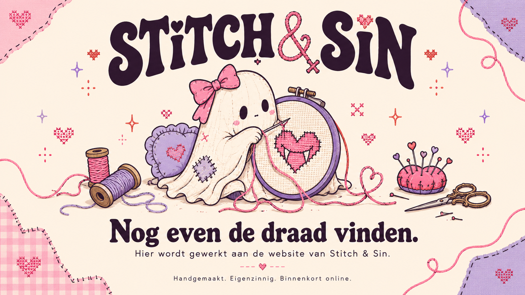 Een schattig spookje borduurt een hart met tandjes. Nog even de draad vinden. Hier wordt gewerkt aan de website van Stitch & Sin. Handgemaakt. Eigenzinnig. Binnenkort online.